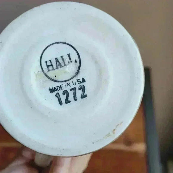 Vintage Set of 3 HALL #1272 Footed Glazed Porcelain Mugs Chestnut and White USA - Picture 7 of 8